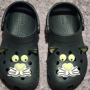 CROCS Black Slippers with Classic Comfort